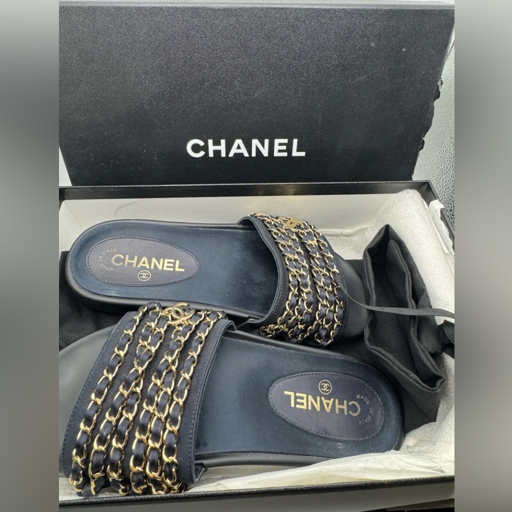 Chanel Chain Slides / Sandals - Navy Blue & Gold - Size 38 - Picture 2 of 5